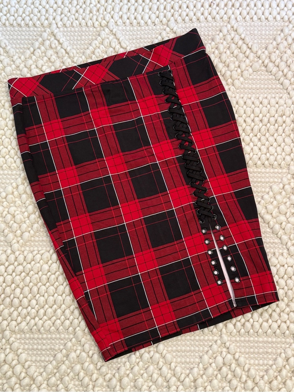Torrid Red and Black Plaid Ponte Lace-Up Long Pencil Skirt Size 2 (2x)